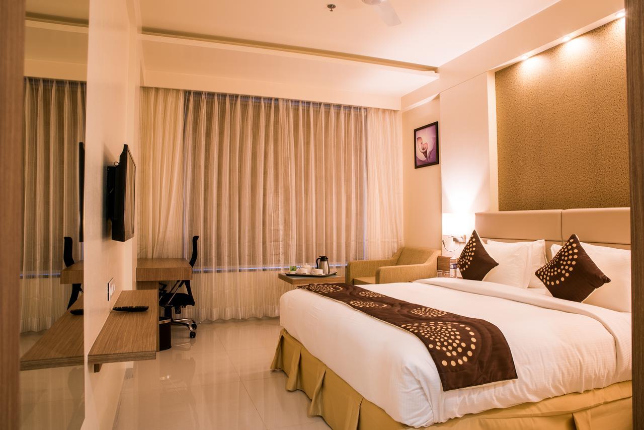 Hotel Grand Rio Nashik Zewnętrze zdjęcie
