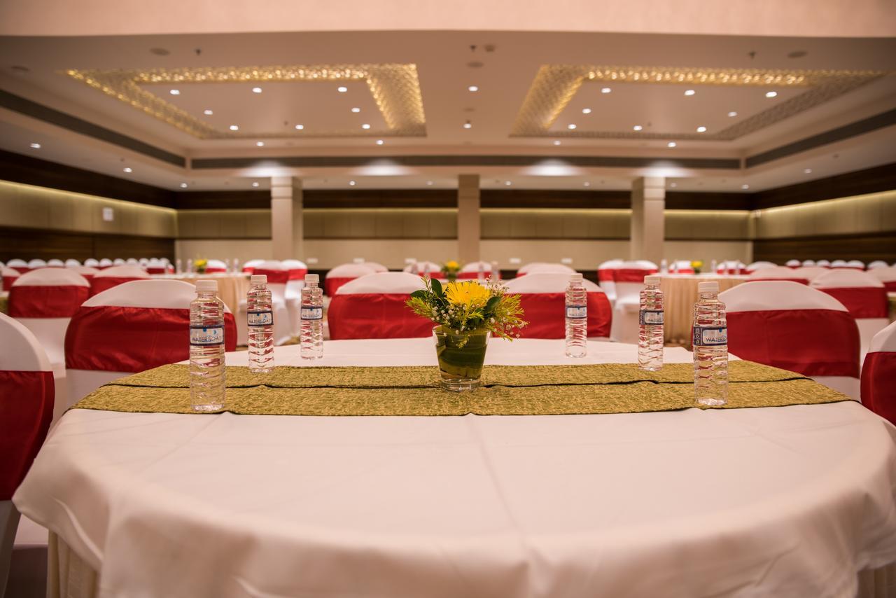Hotel Grand Rio Nashik Zewnętrze zdjęcie