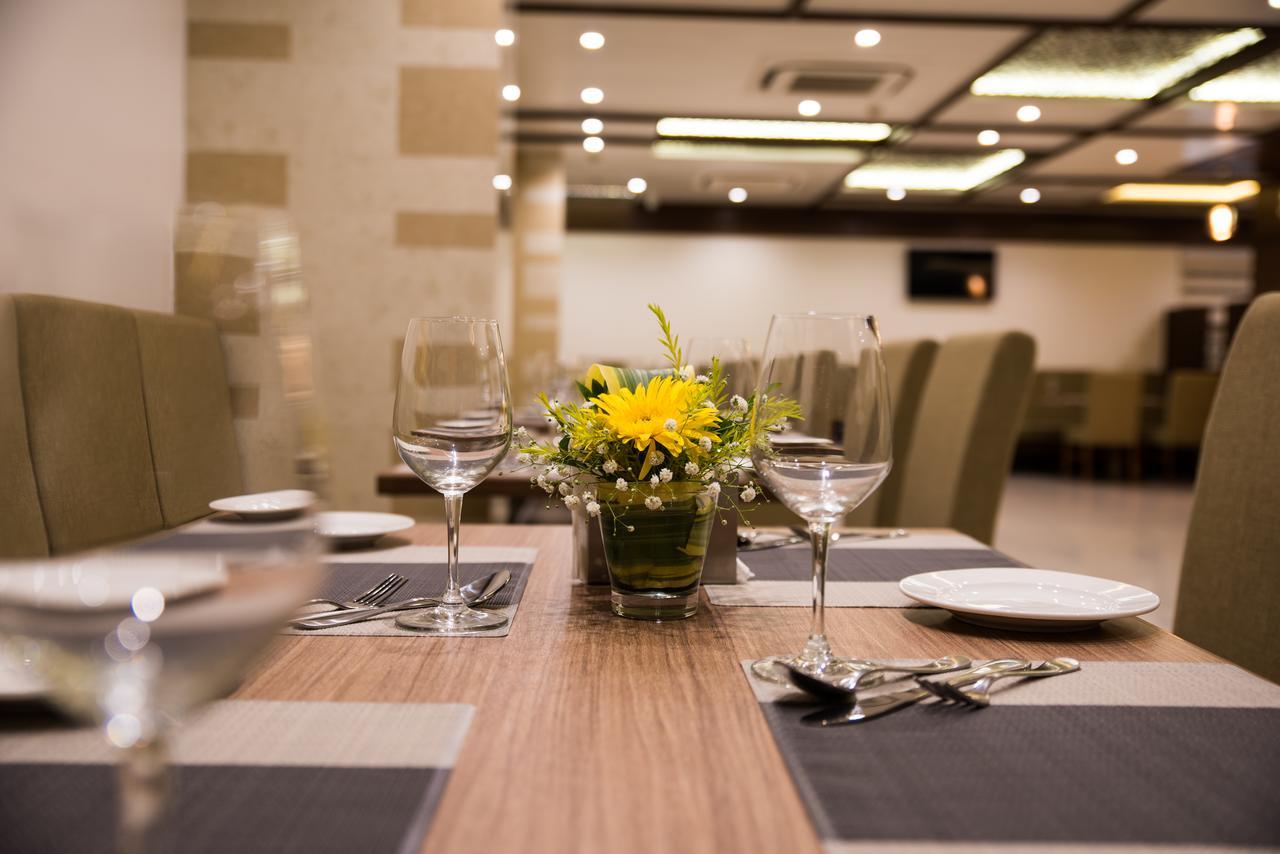 Hotel Grand Rio Nashik Zewnętrze zdjęcie