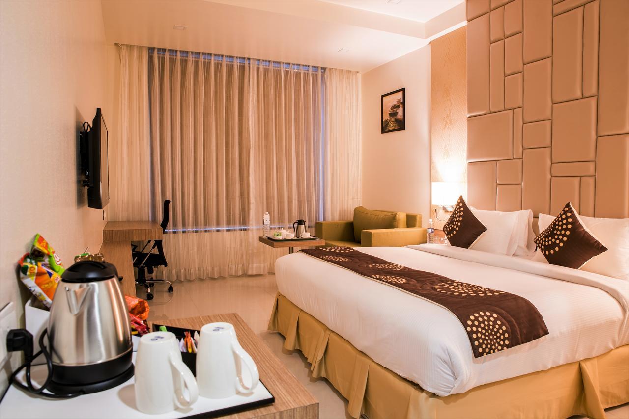 Hotel Grand Rio Nashik Zewnętrze zdjęcie